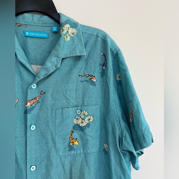 TORI RICHARD Koi Fish and Lily Pad Silk Camp Shirt Blend in Teal Blue, size M - Picture 4 of 8